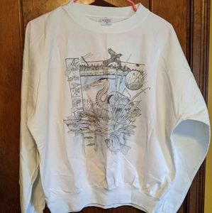 Vintage long sleeve wildlife shirt